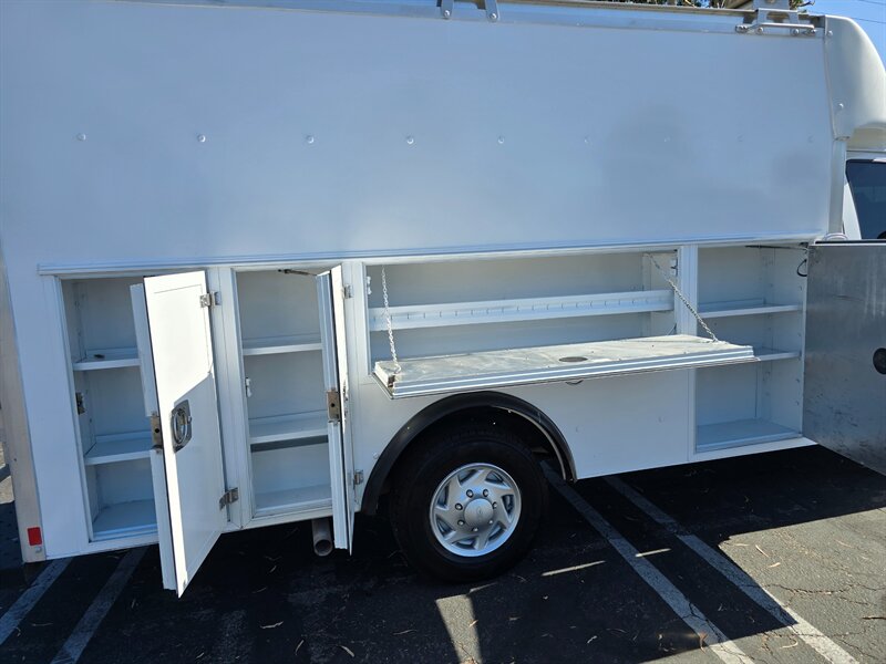 ford e-series cutaway 2018 1FDWE3F60JDC22388 image ford e-series cutaway 2018 1FDWE3F60JDC22388 image